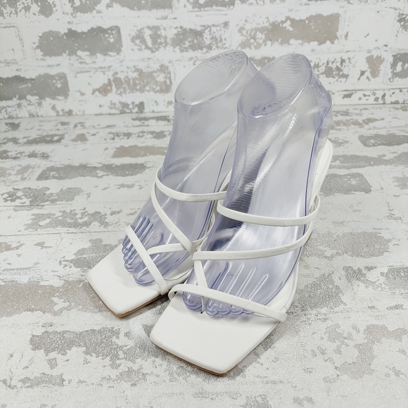 New Open Edit Eryn White Faux Leather Wedge Sandals C967 - Picture 2 of 14